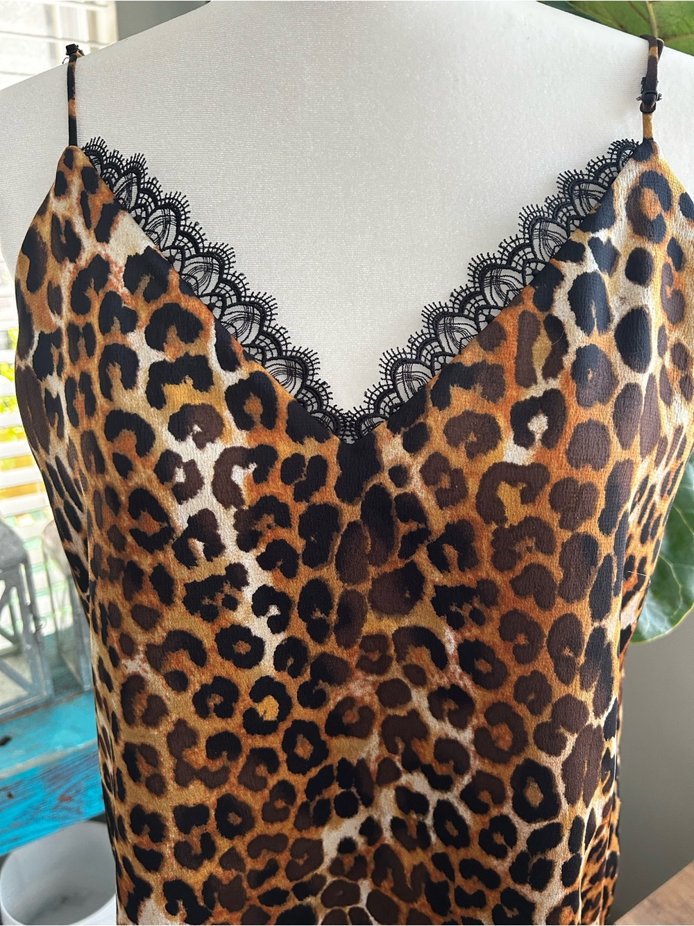 Express cheetah cami top Medium - Picture 9 of 9